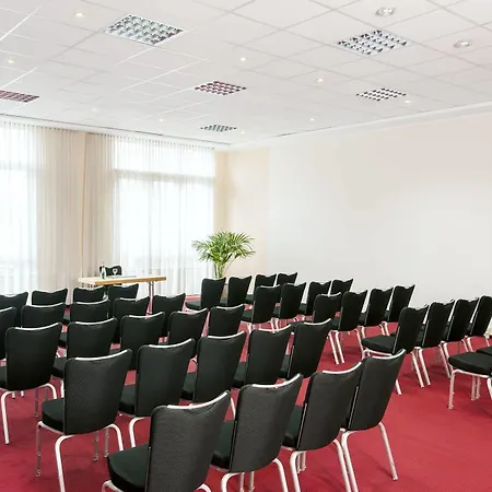 Nh Frankfurt Conference Center Szálloda 4*