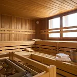 Nh Frankfurt Conference Center Hotel 4*