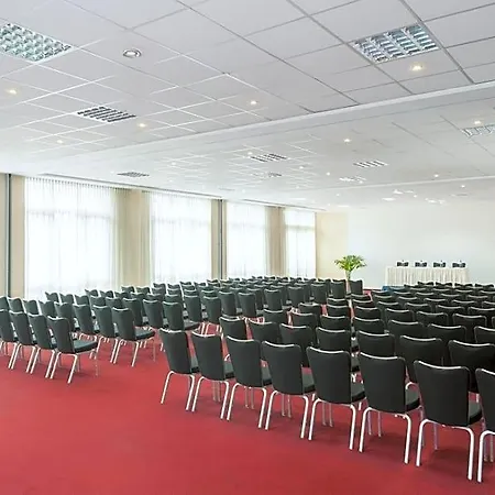 Hotel Nh Frankfurt Conference Center 4*