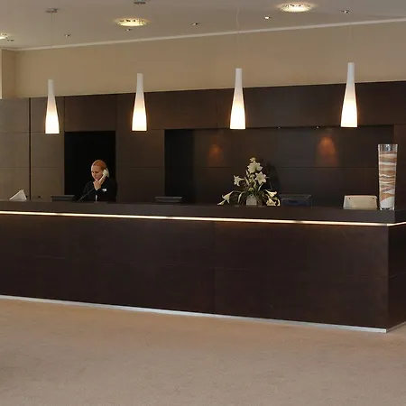 Otel Nh Frankfurt Conference Center