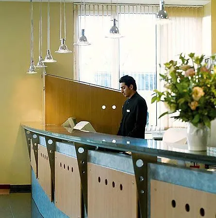 Hotel Nh Frankfurt Conference Center 4*